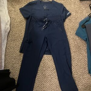 Navy medcouture scrubs XSmall